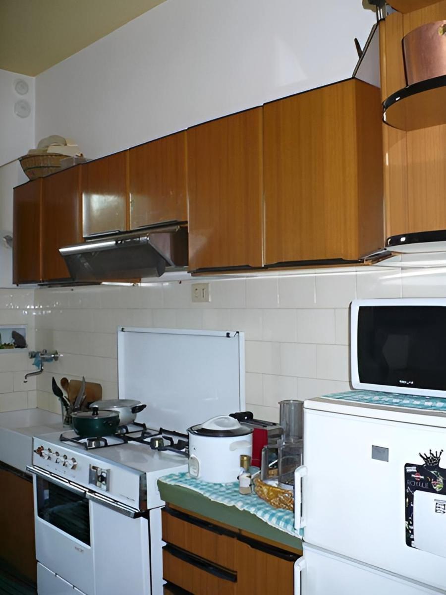 Hotel Suzzani House Milano Esterno foto
