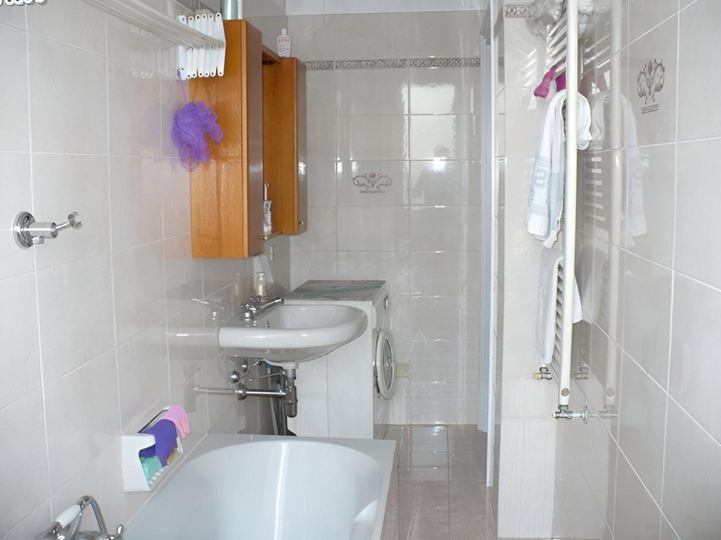 Hotel Suzzani House Milano Esterno foto